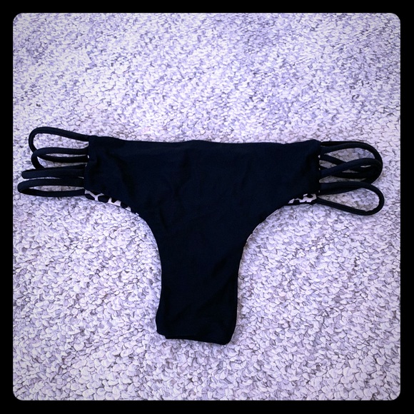 Kalokini Reversible Bikini Bottom - Picture 3 of 4